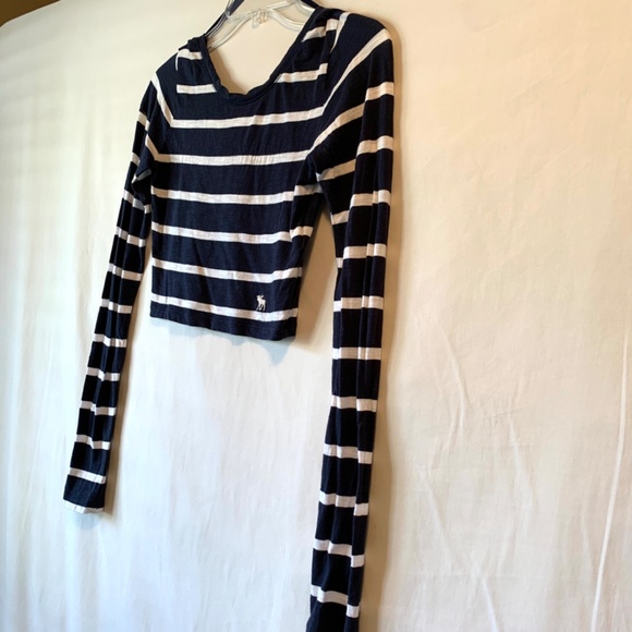 Abercrombie & Fitch Navy Blue Striped L.Sleeve Crop Top Size XS - Picture 4 of 8